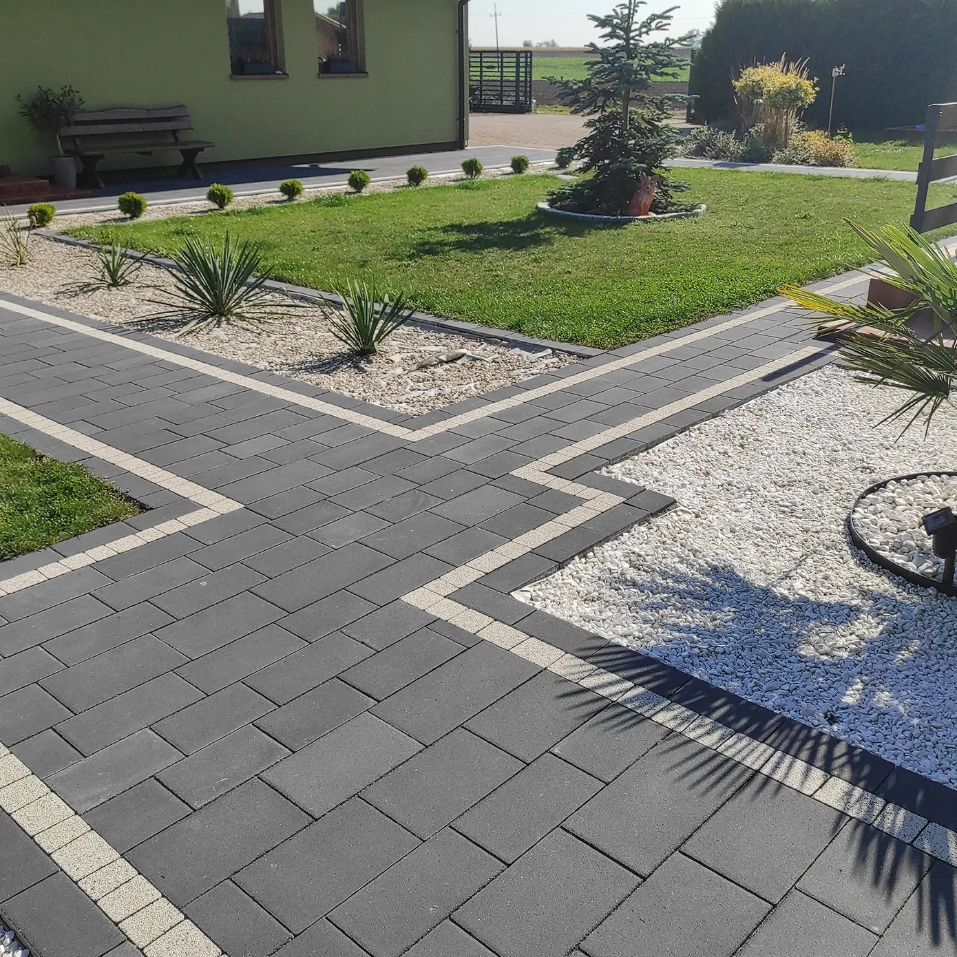 Polbruk Ideo – inspiracja nawierzchni lub aranżacji ogrodowej, zdjęcie 1 z 6